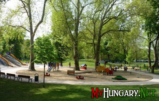 Варошлигет - городской парк в Будапеште