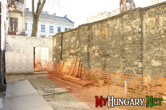 Стена будапештского гетто