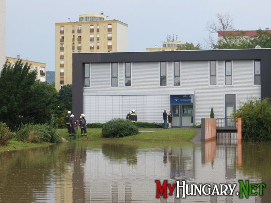 Венгрию и Румынию потрепало ураганом