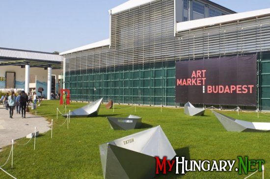 Art Market Budapest 2014