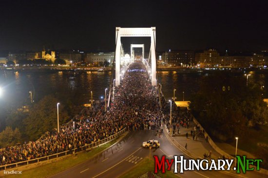 Митинг в Будапеште против налога на интернет 2014.10.28 (фото, видео)