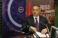 Венгрия отказалась от налога на интернет