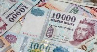 Банкноты номиналом 10000 форинтов будут изъяты из оборота