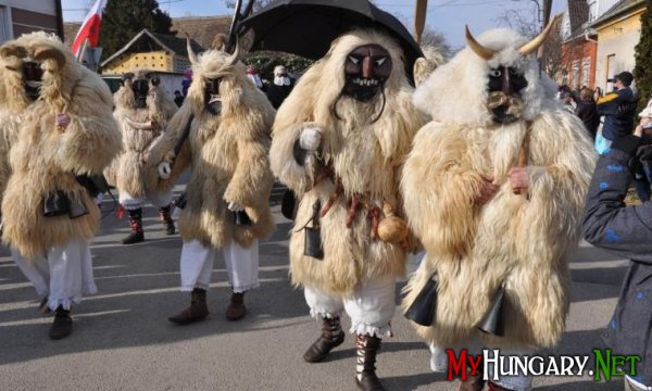 В Мохаче начался карнавал Бушояраш