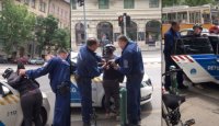 Полицейский патруль задержал женщину-велосипедиста за проезд на «красный»